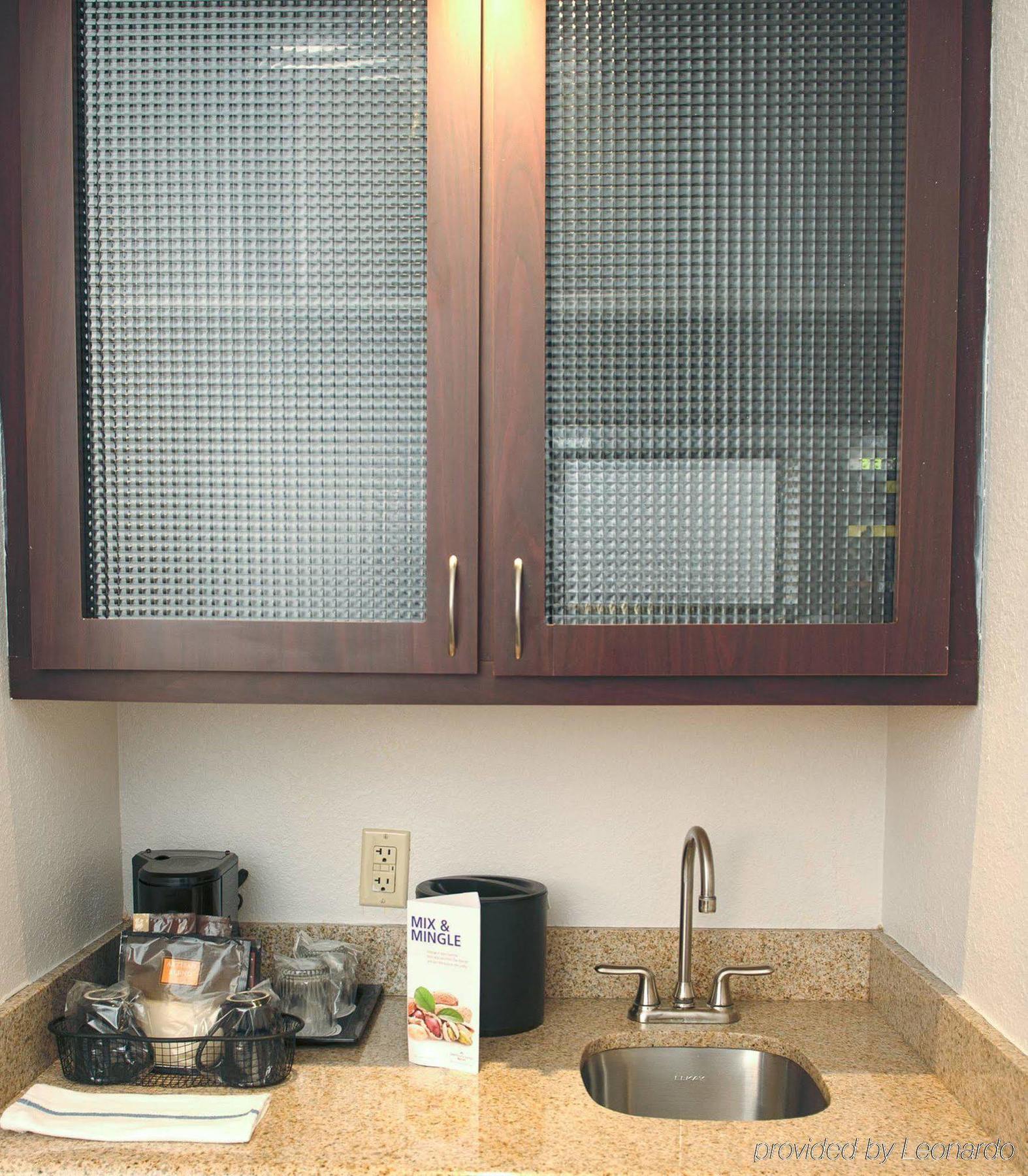 Springhill Suites Houston Pearland Extérieur photo